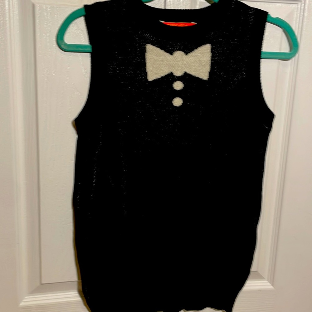 Modcloth Black Sweater Vest with White Bow Detail - Picture 3 of 3